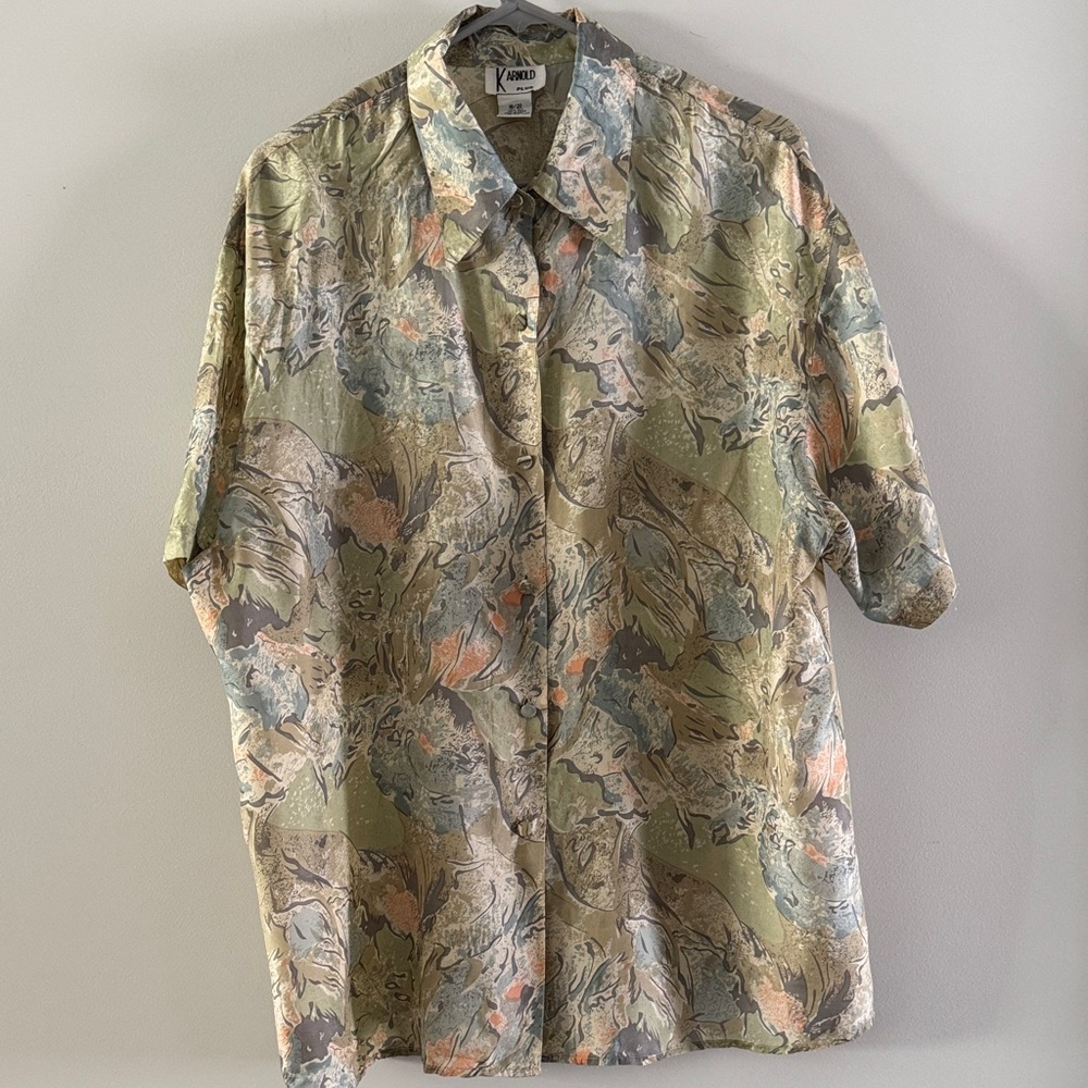 K Arnold  Olive Multi-Print Short Sleeve Button Front Blouse 100% silk